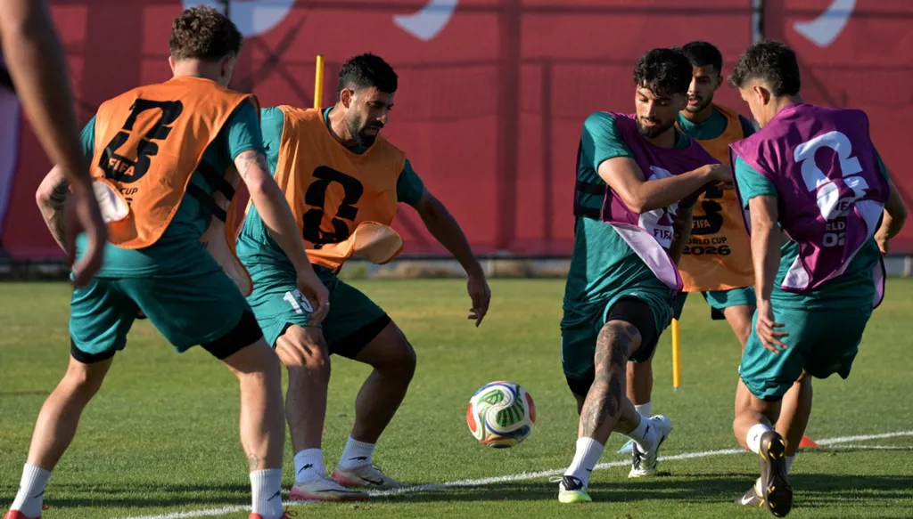 أزمة سياسية تلاحق منتخب إيران في كأس العالم 2026