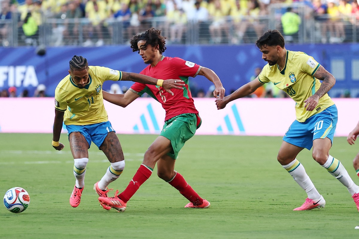 أيوب بوعدي خلال مواجهة البرازيل في كأس العالم. (أ ف ب)