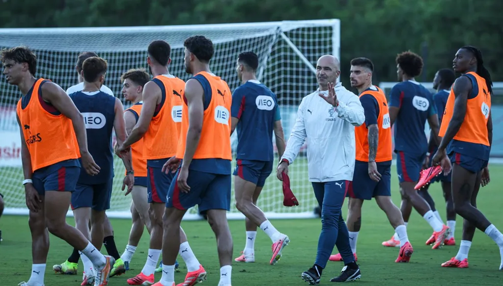 أفكار مارتينيز الانتحارية... العائق الوحيد بين البرتغال وكأس العالم 2026