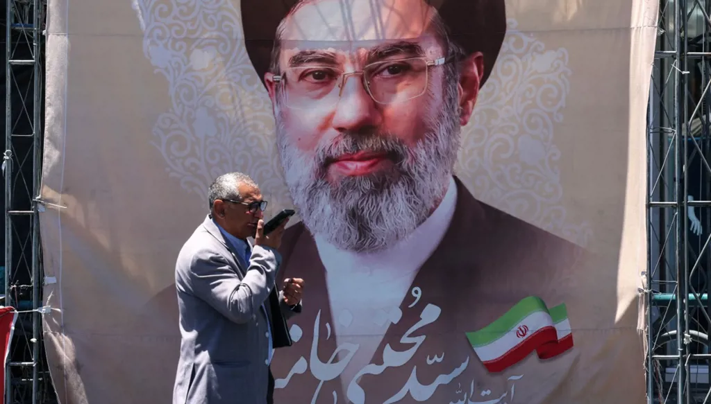 هدنة الحمائم في الشرق الأوسط... هل تفجّر صراعات الصقور في الداخل؟