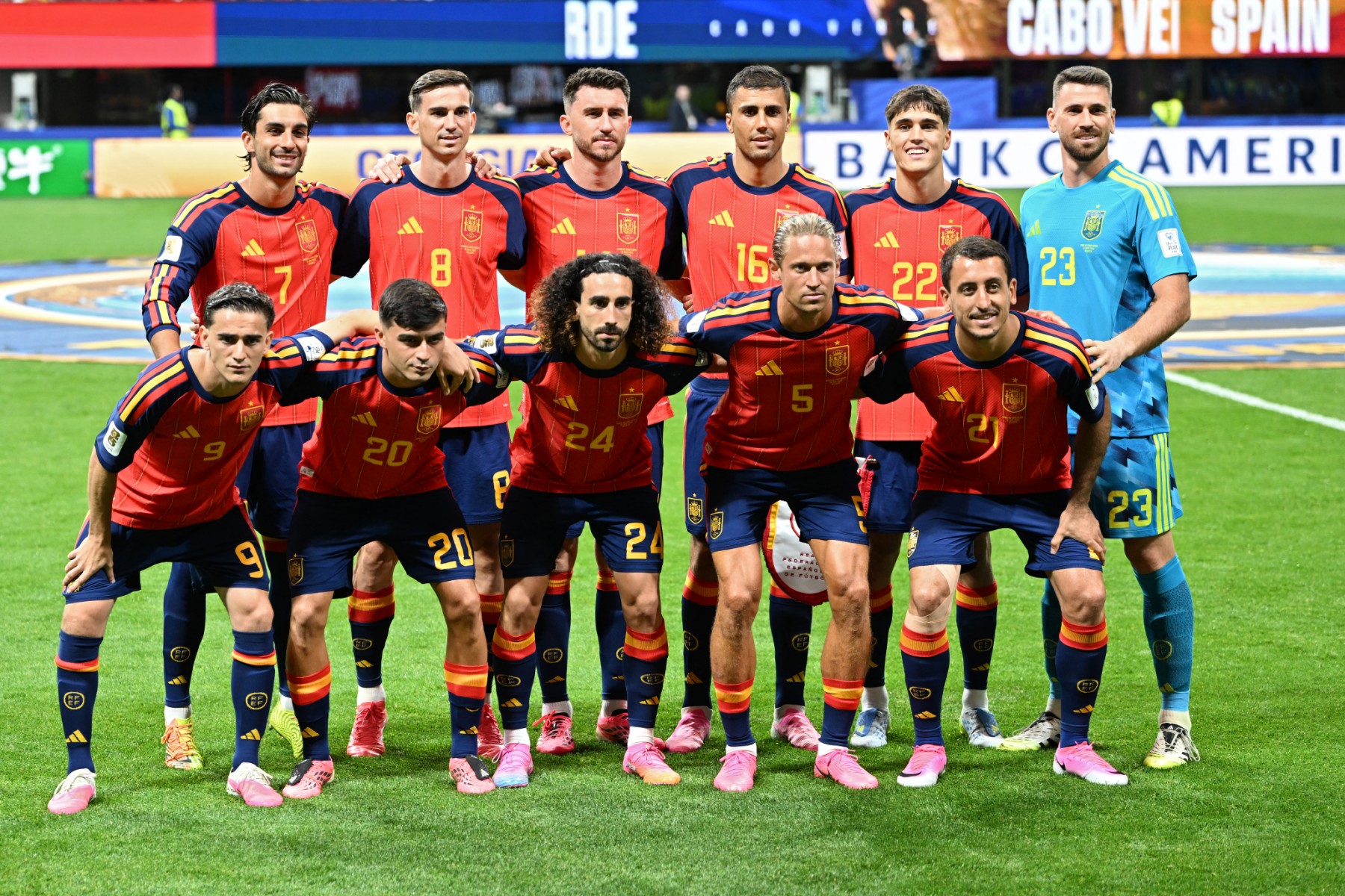 لاعبو منتخب إسبانيا. (أ ف ب)
