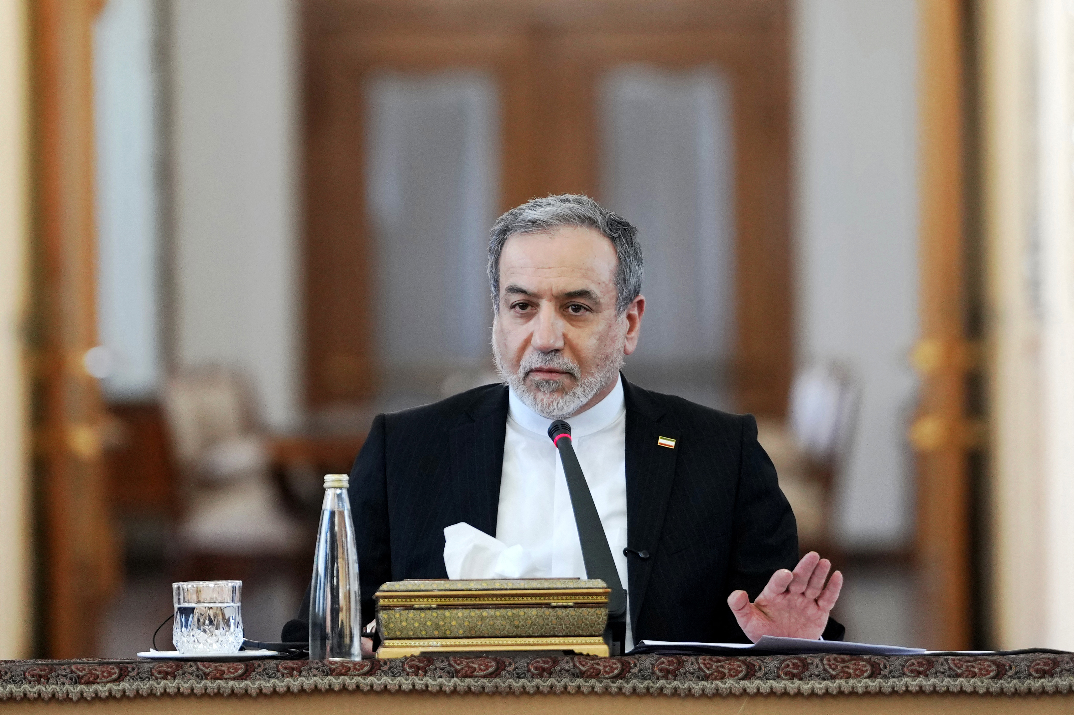 وزير الخارجية الايراني عباس عراقجي، (ا ف ب).
