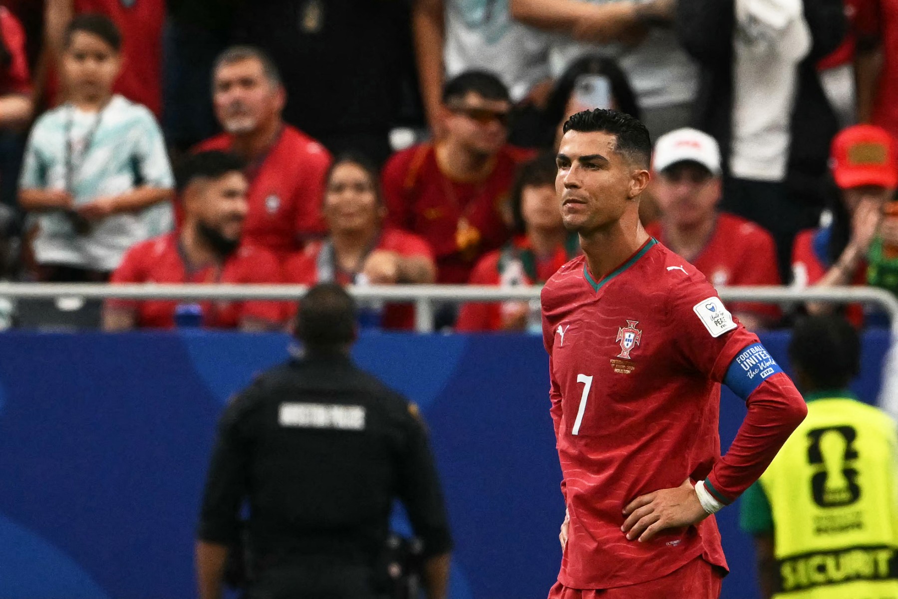 كريستيانو رونالدو مع منتخب البرتغال. (أ ف ب)
