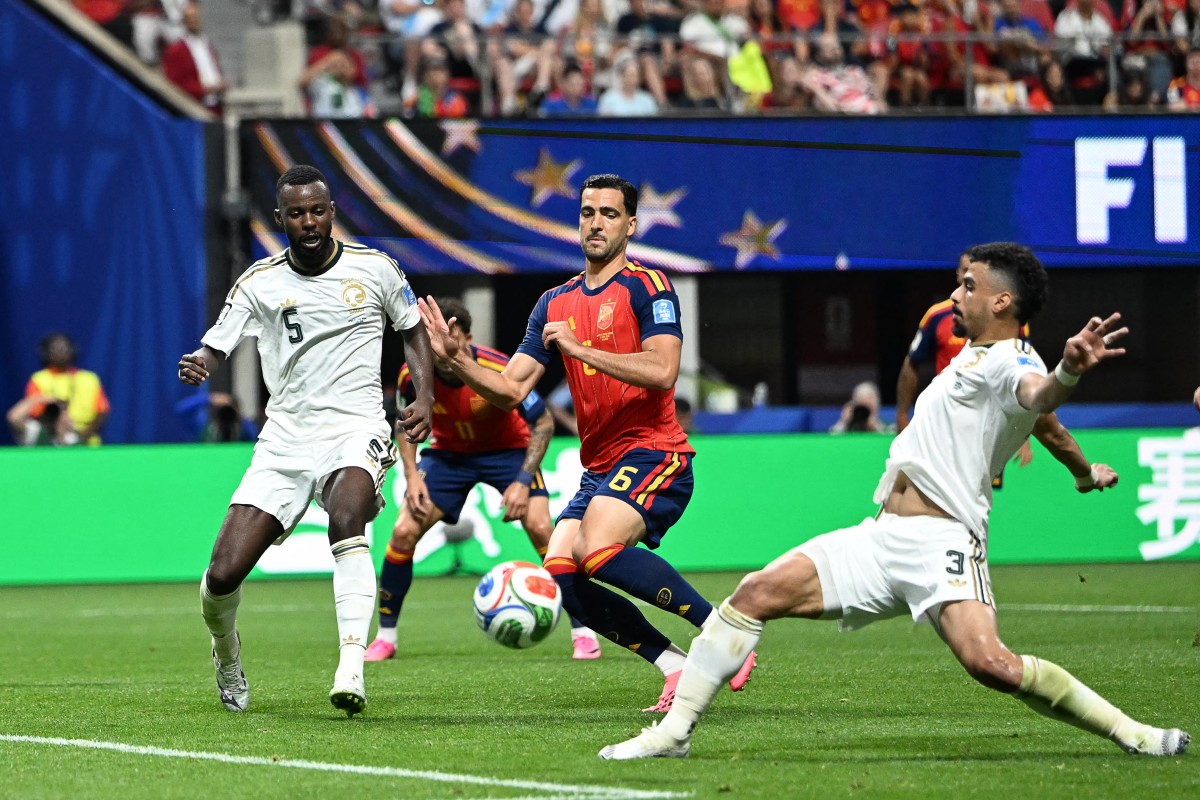 من مباراة السعودية وإسبانيا في كأس العالم 2026. (أ ف ب)