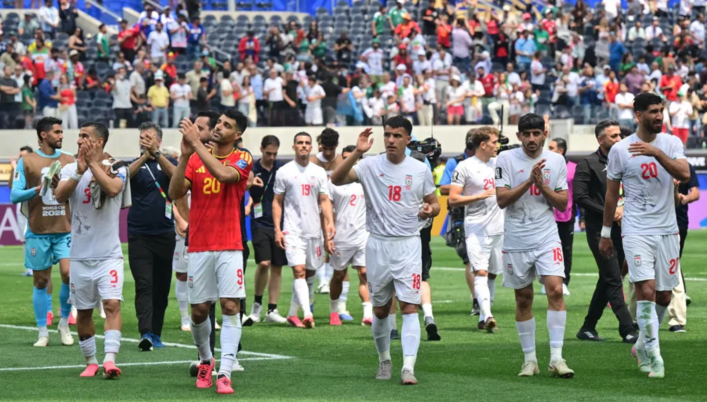 موعد مباراة إيران ضد أوزبكستان في كرة القدم