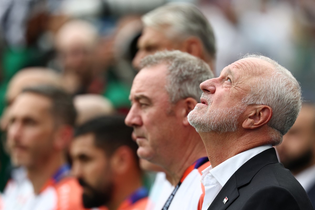 المدرب الأسترالي للمنتخب العراقي غراهام أرنولد