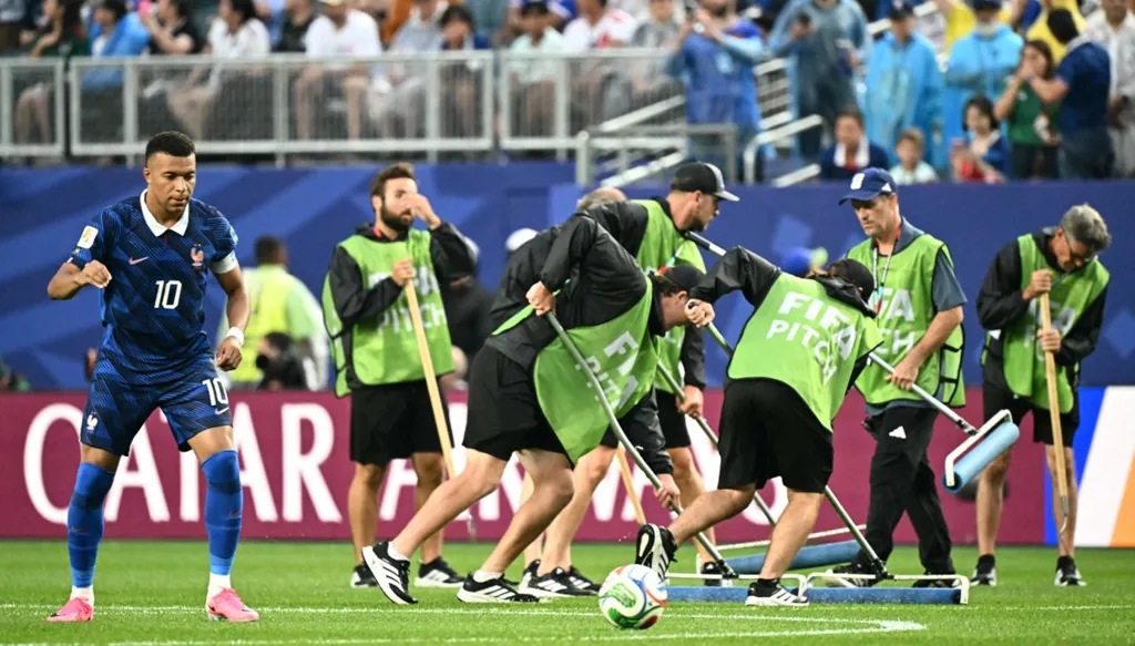 قلق قبل مباراة فرنسا والنرويج في كأس العالم 2026