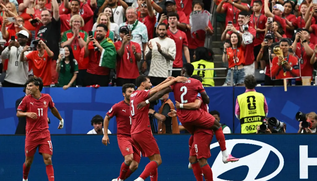 لاعبو البرتغال. (أ ف ب) 