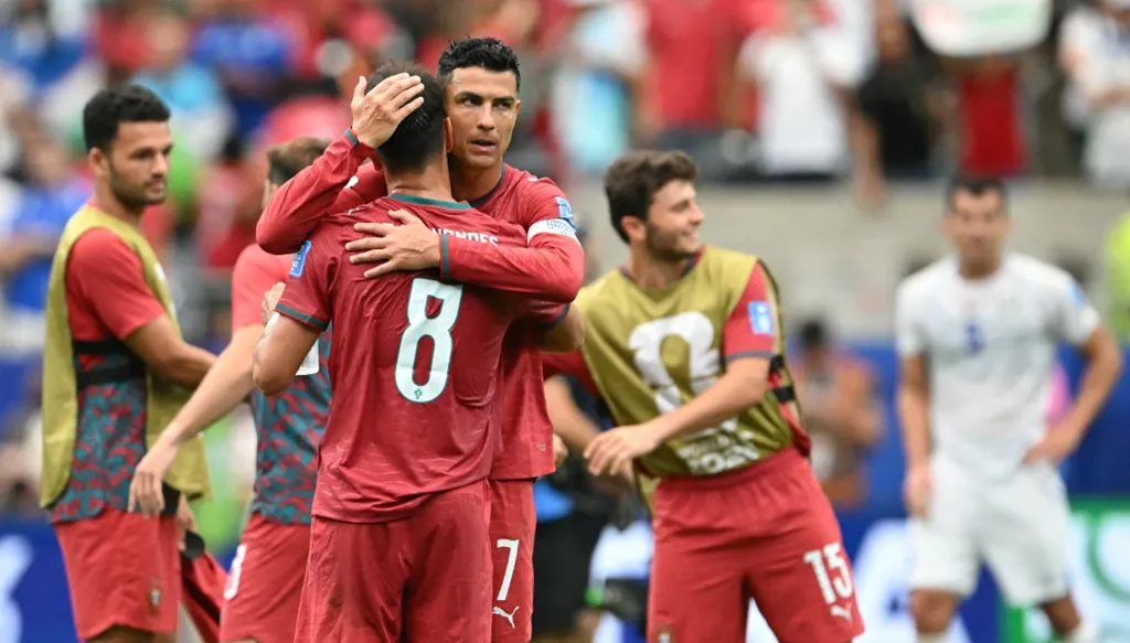 رونالدو يرد على منتقديه بأفضل طريقة... هدفان وخماسية برتغالية في كأس العالم 2026