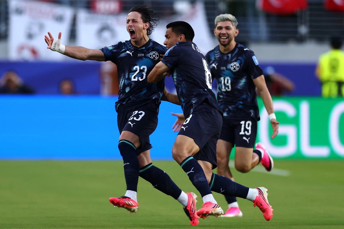 لاعبو منتخب باراغواي. (أ ف ب)