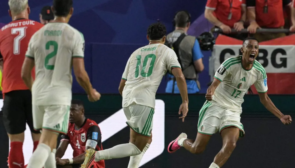 الجزائر تبحث عن "الولادة الثانية" أمام سويسرا