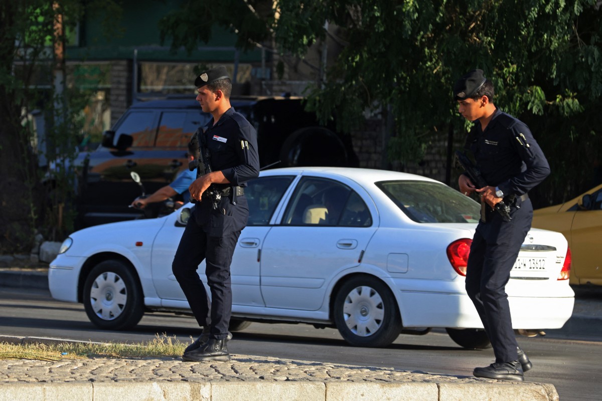 الشرطة العراقية في بغداد (أ ف ب).