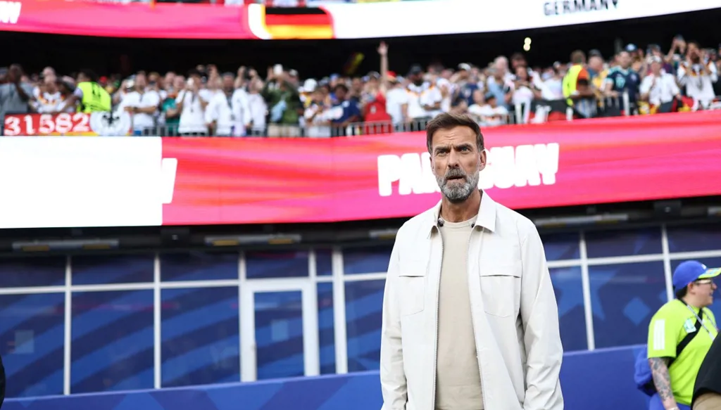 هل يكون يورغن كلوب مدرب منتخب ألمانيا الجديد؟