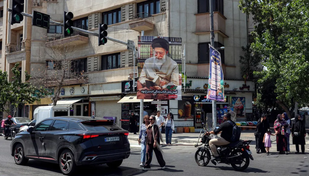 مشهد من العاصمة الإيرانية طهران (أ ف ب)