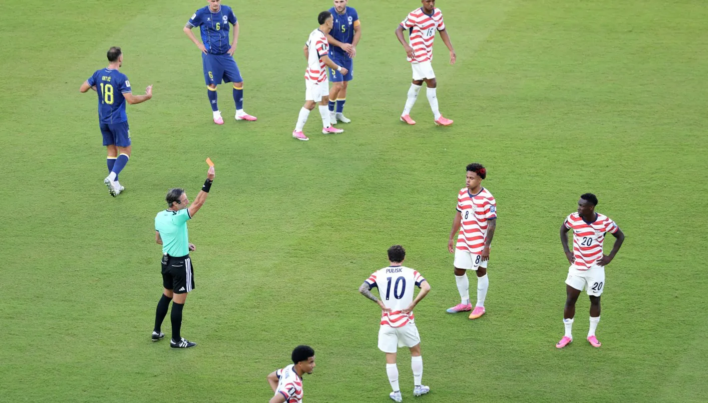 "فضيحة" في كأس العالم 2026... "فيفا" يلغي طرد لاعب الولايات المتحدة