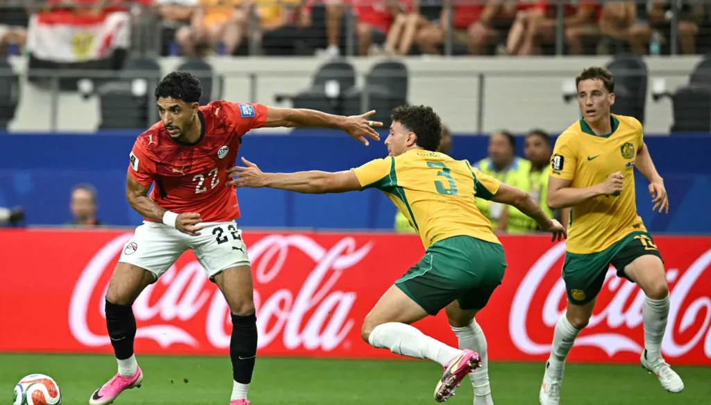 محمد صلاح يصنعها ومرموش يهدر فرصة لا تُصدق أمام أستراليا (فيديو)