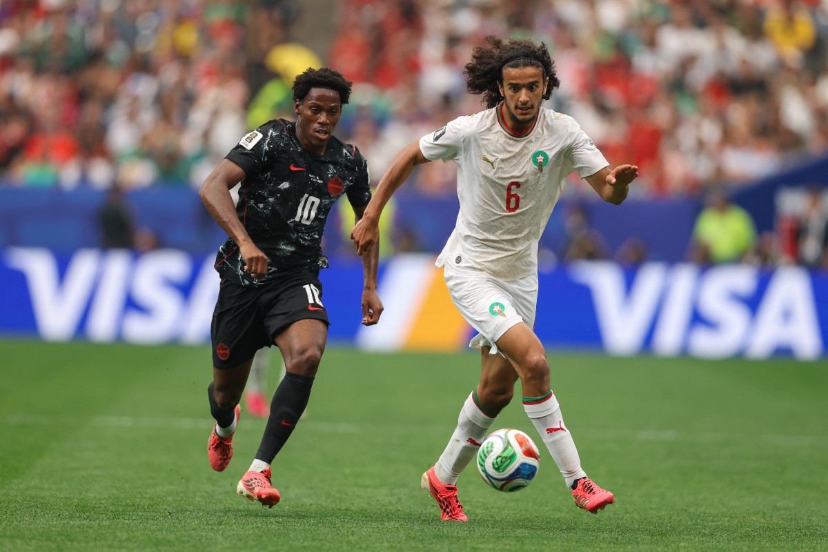 أيوب بوعدي مع منتخب المغرب. (أ ف ب)