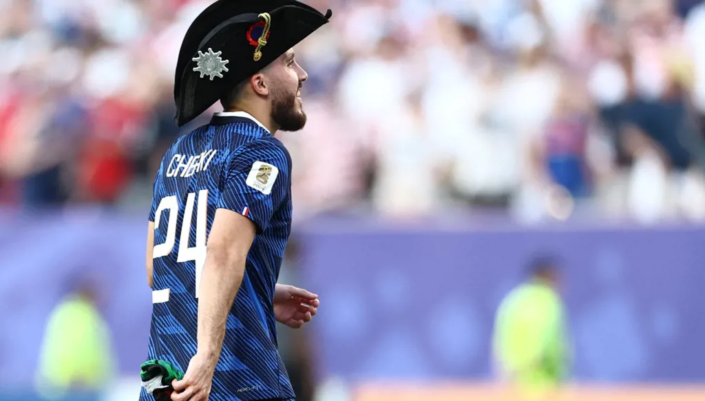بين دياز وشرقي... درس جديد في اختيار المنتخب الوطني