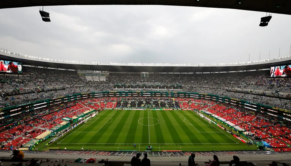 تأجيل انطلاق مباراة إنكلترا والمكسيك في كأس العالم 2026
