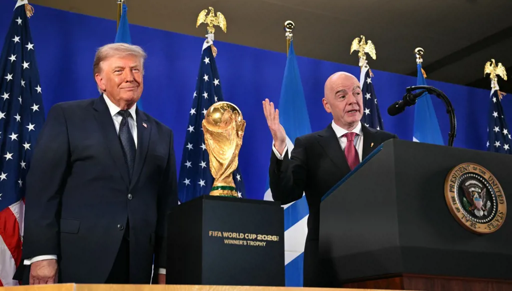 ترامب يفاجئ الجميع بتوقعه قبل نهائي كأس العالم 2026 (فيديو)