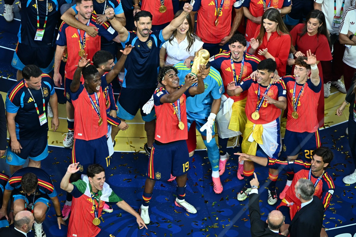 من احتفالات منتخب إسبانيا بلقب كأس العالم 2026. (أ ف ب)