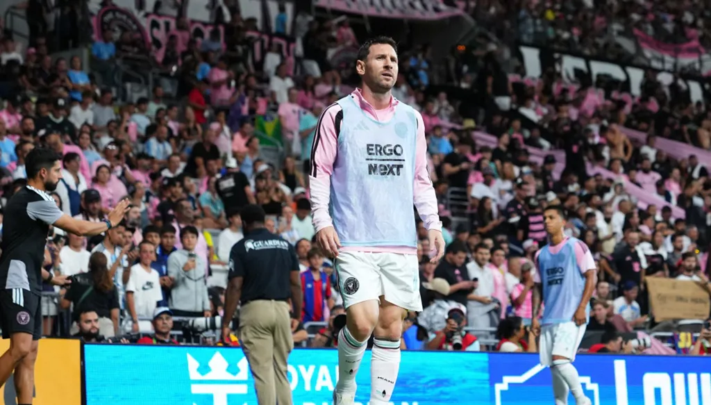 لفتة إنسانية من ميسي... 80 ألف يورو لدعم ضحايا حرائق مدريد