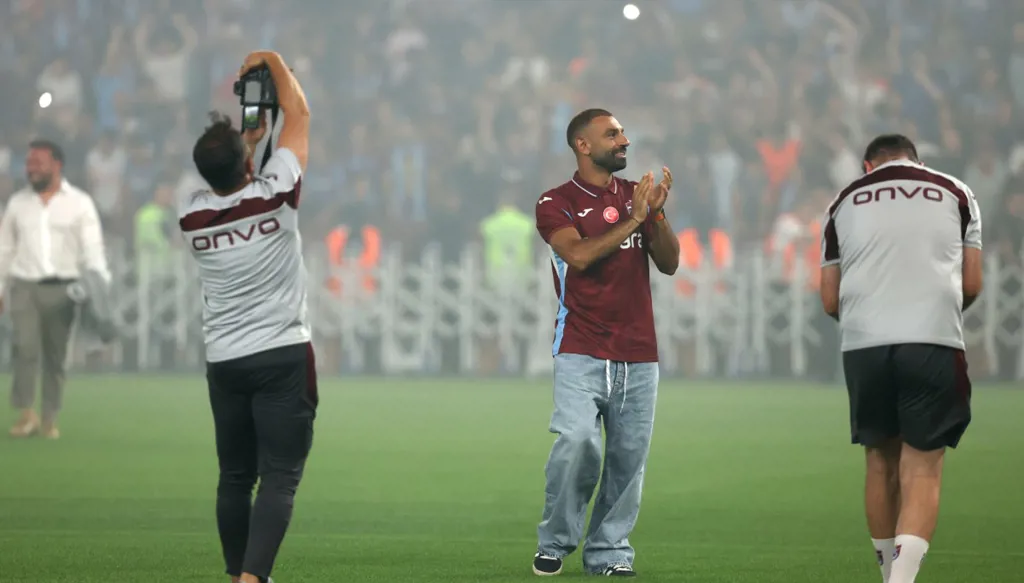 القنوات الناقلة لمباراة قاسم باشا وطرابزون سبور وموعد ظهور محمد صلاح