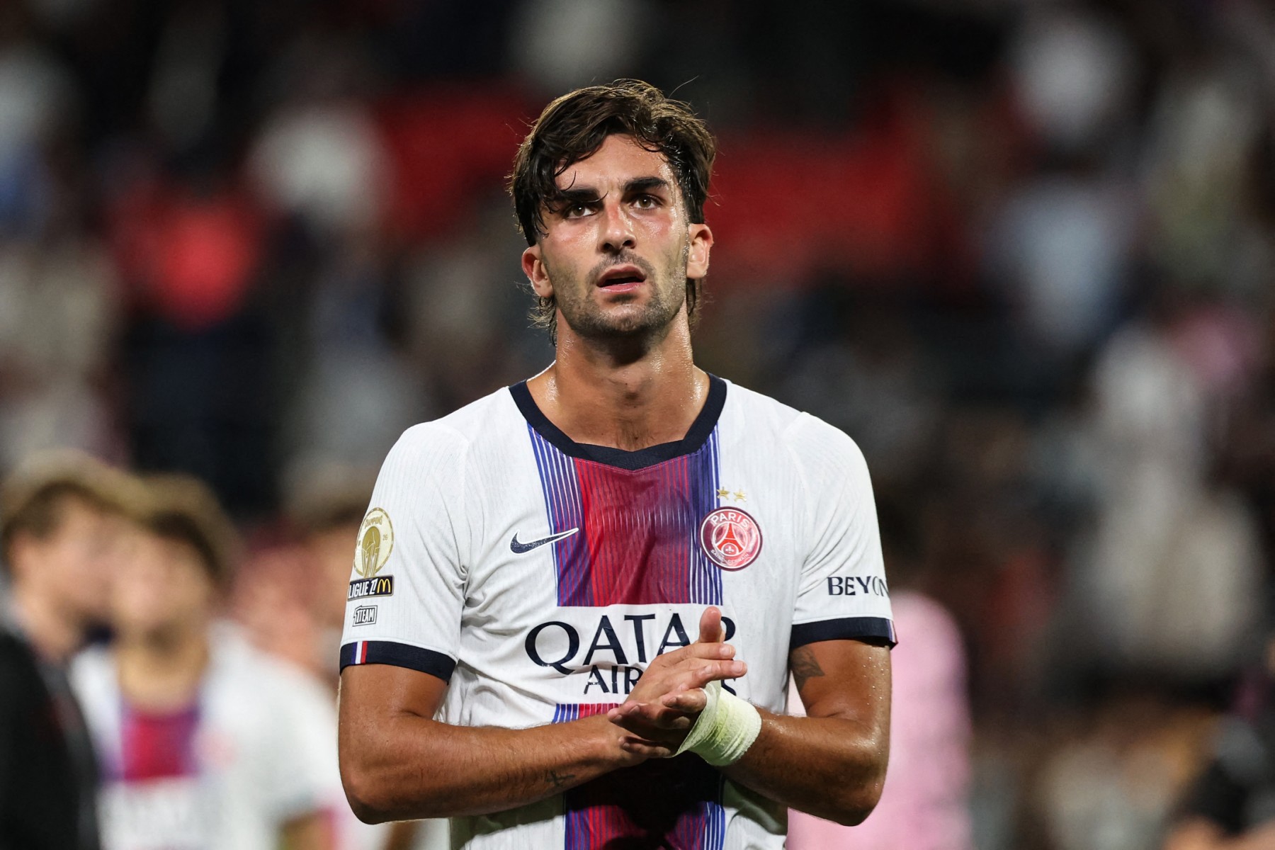 لاعب باريس سان جيرمان الجديد فيران توريس. (أ ف ب)