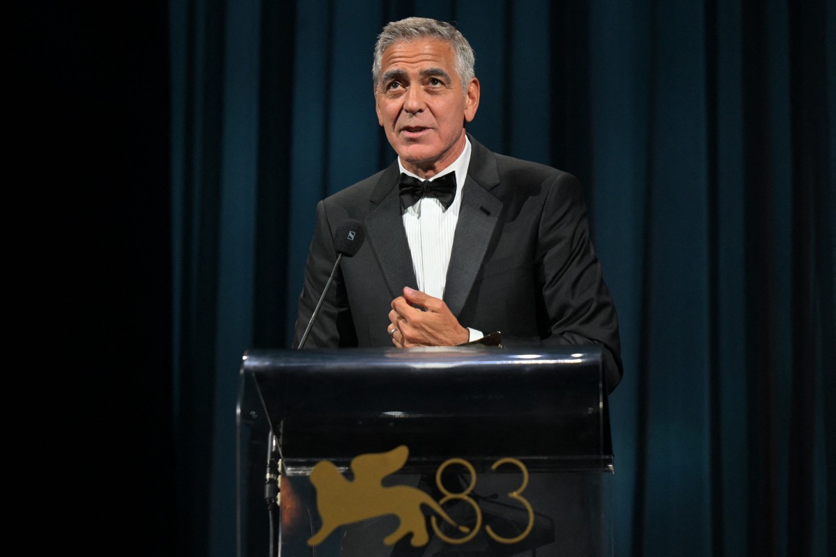 جورج كلوني في افتتاح مهرجان البندقية السينمائي. (أ ف ب)