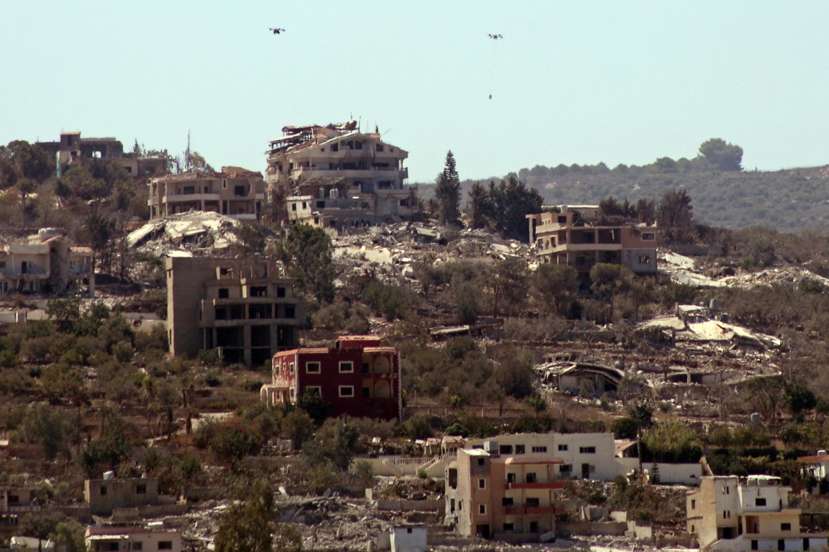 منازل متضرّرة في جنوب لبنان. (أ ف ب)