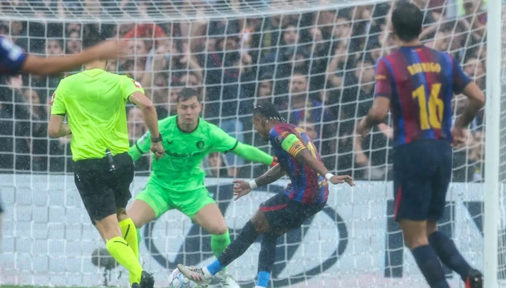 برشلونة يفوز على فينورد بخماسية في دوري أبطال أوروبا