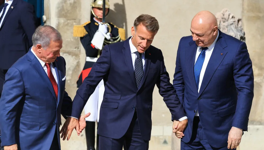 اتفاق دفاعي بين فرنسا والأردن... ماذا تضمن البيان المشترك؟