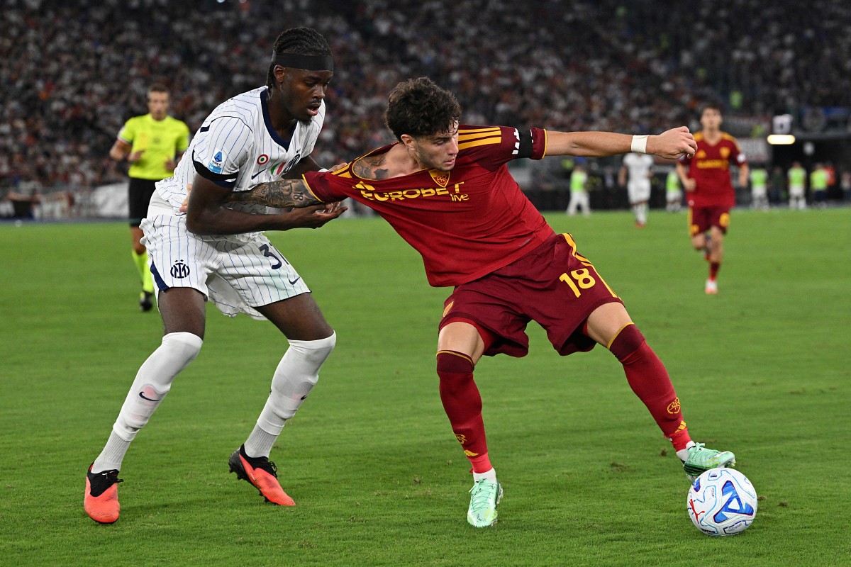 تعادل إنتر وروما في الدوري الإيطالي. (أ ف ب)