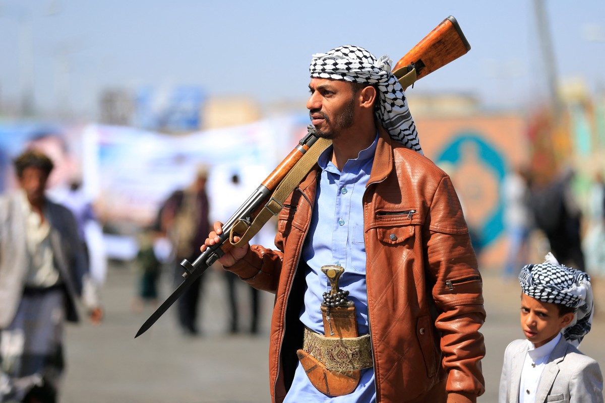 مقاتل حوثي. (أ ف ب)
