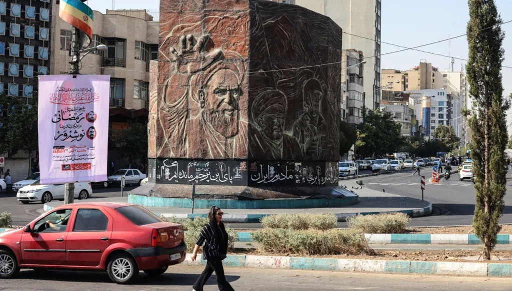 وفد قطري يصل إلى طهران لإجراء محادثات مع مسؤولين إيرانيين