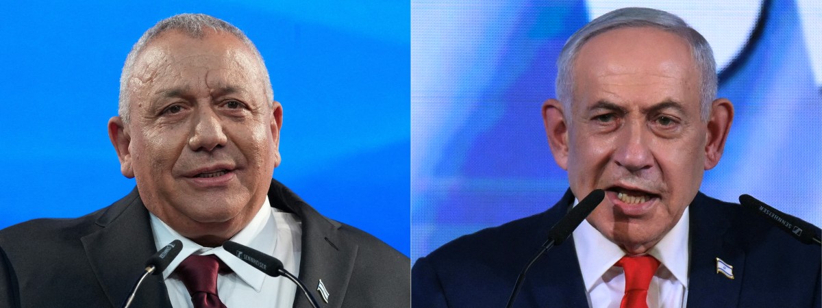 غادي آيزنكوت (يساراً) وبنيامين نتنياهو خلال تجمعين انتخابيين في تل أبيب والقدس. (أ ف ب)