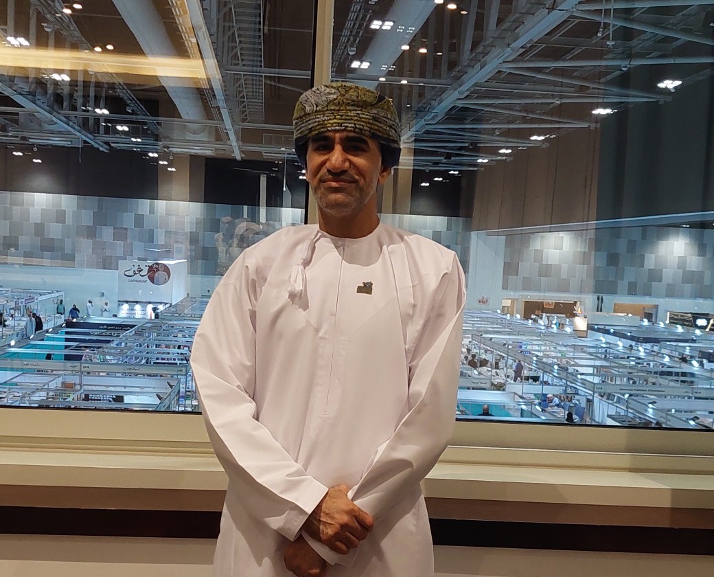 أحمد الرواحي مدير معرض مسقط.