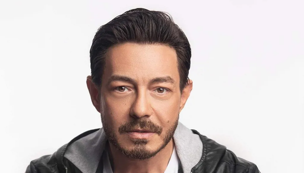 أحمد زاهر يكشف اقترابه من الانتحار