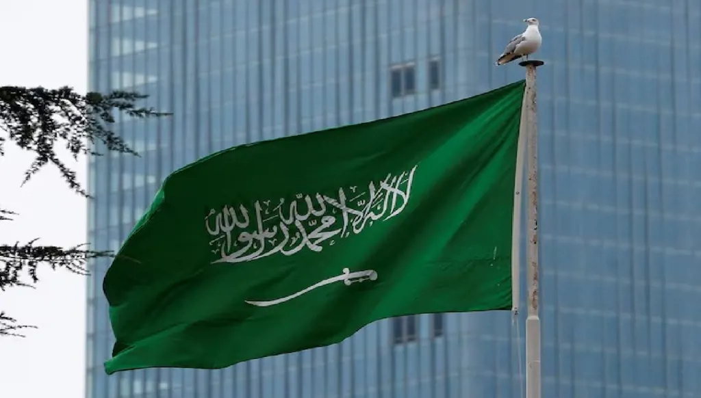 السعودية: ثلاثة أوامر ملكية بإعادة تشكيل مجلس الوزراء وتعيينات