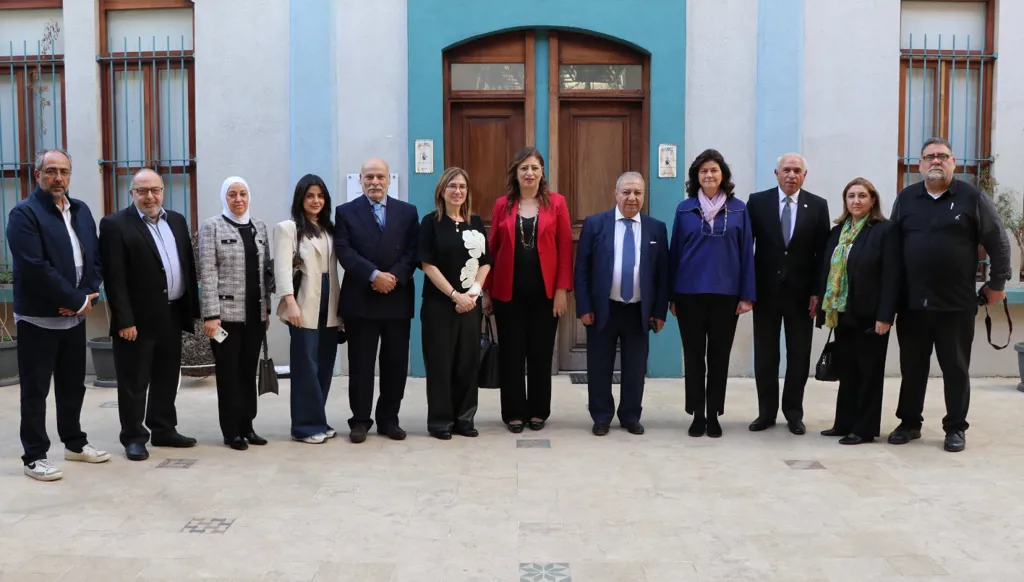 جولة إعلامية على مؤسسات جمعية المقاصد في بيروت