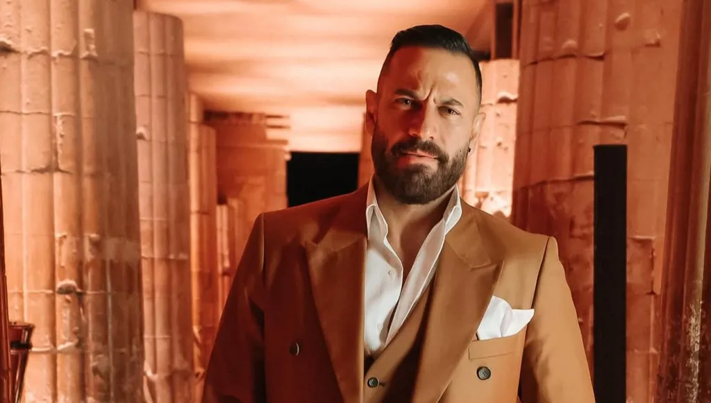 نيقولا معوض يستقبل مولوده الثاني "أودم" (صورة)