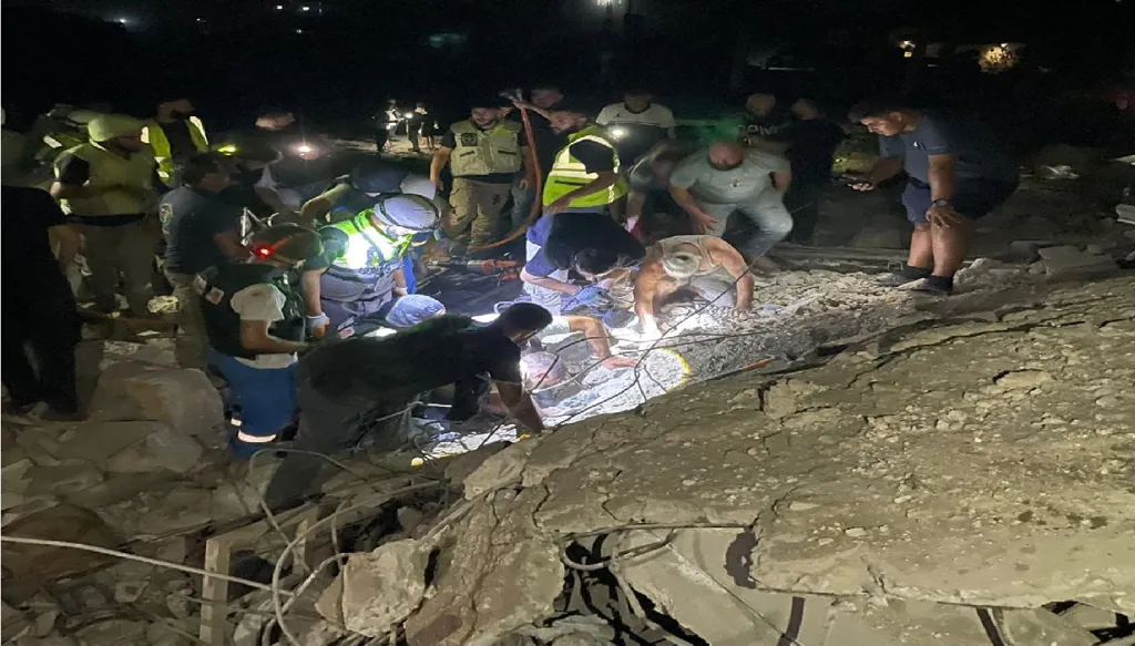 الجيش الإسرائيلي: اعترضنا مسيّرة لـ"حزب الله" وننفذ غارات رداً عليها