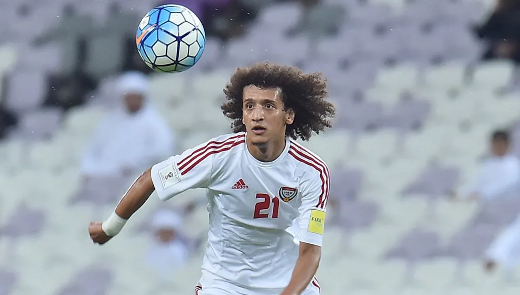 عموري... موهبة جعلت كرة القدم تنطق باللهجة الإماراتية