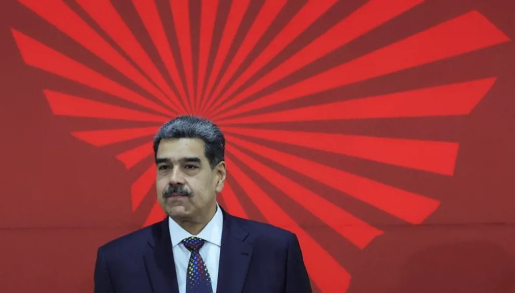 هل اقتربت ساعة الصفر في فنزويلا؟