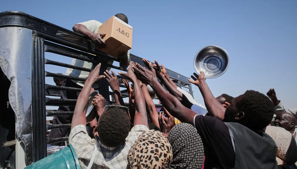 Sisi meets Sudan’s sovereign council president to discuss crisis resolution and bilateral ties