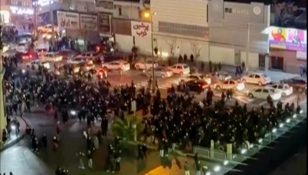 Iranian security use dragnet spanning the entire country to arrest protesters (AP)