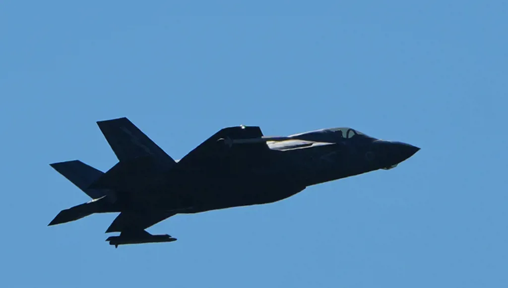 L'ambassade des États-Unis en Arabie Saoudite frappée par des drones iraniens alors que l'armée israélienne intensifie ses opérations au Liban