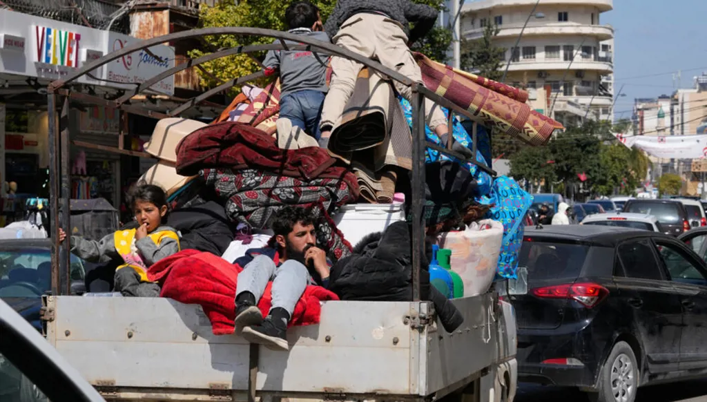 احتكاكات مع بعض النازحين