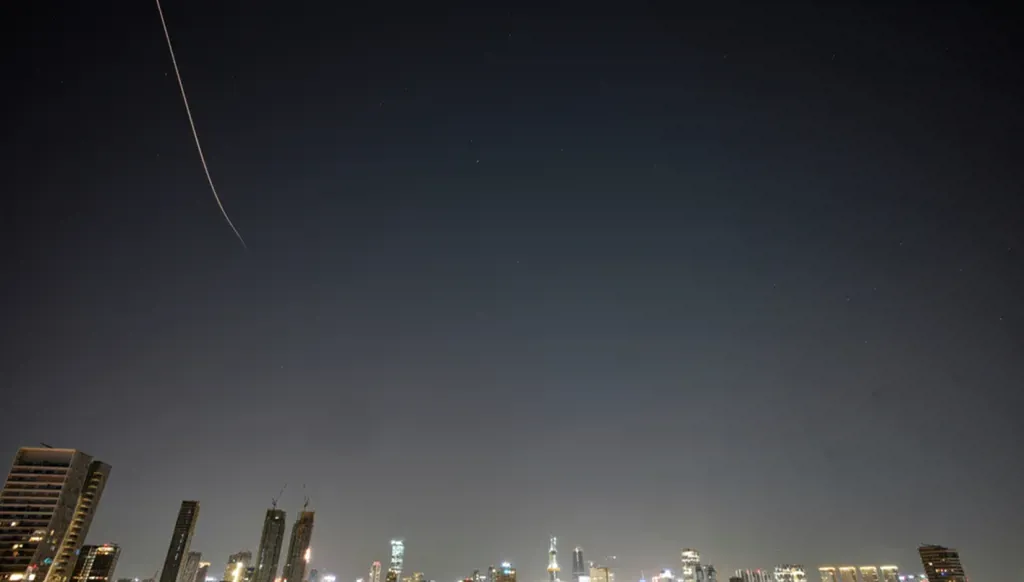 Trump suscite des espoirs d'atténuation de la guerre mais aucun signe de réduction des combats