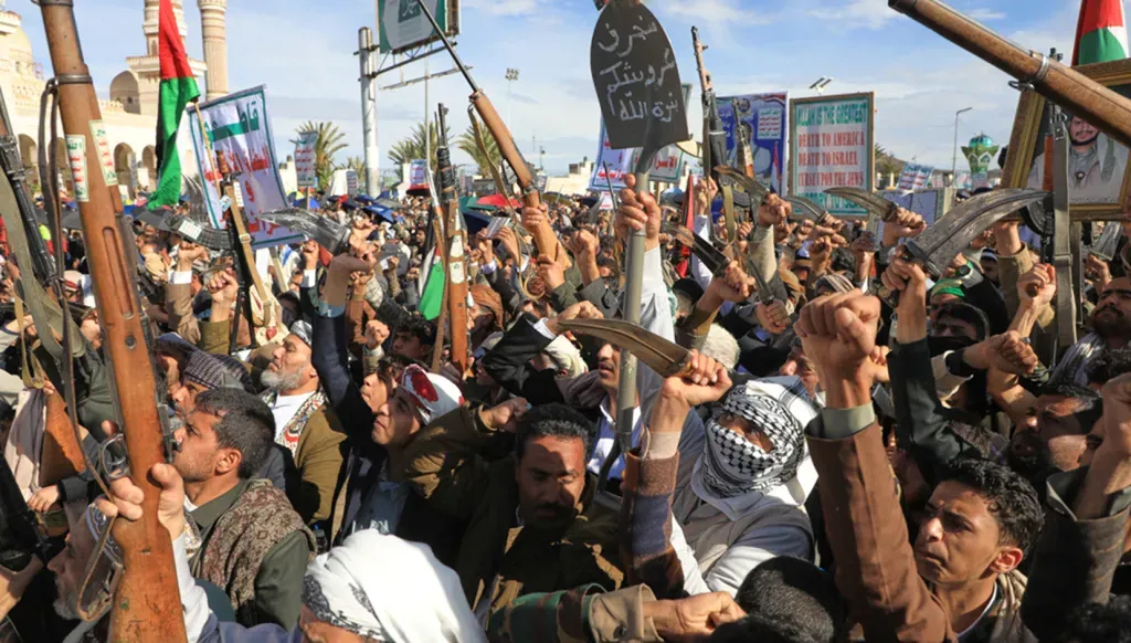 Les Houthis du Yémen revendiquent la responsabilité d'une attaque de missile contre Israël, leur première depuis le début de la guerre au Moyen-Orient